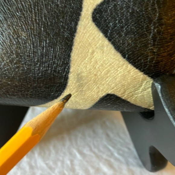 Dooney & Bourke: Vintage Animal Print Leather Wristlet- Gold Tone- flaws - Picture 8 of 15